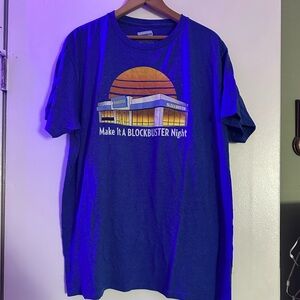 Blockbuster Graphic T-shirt Size XL